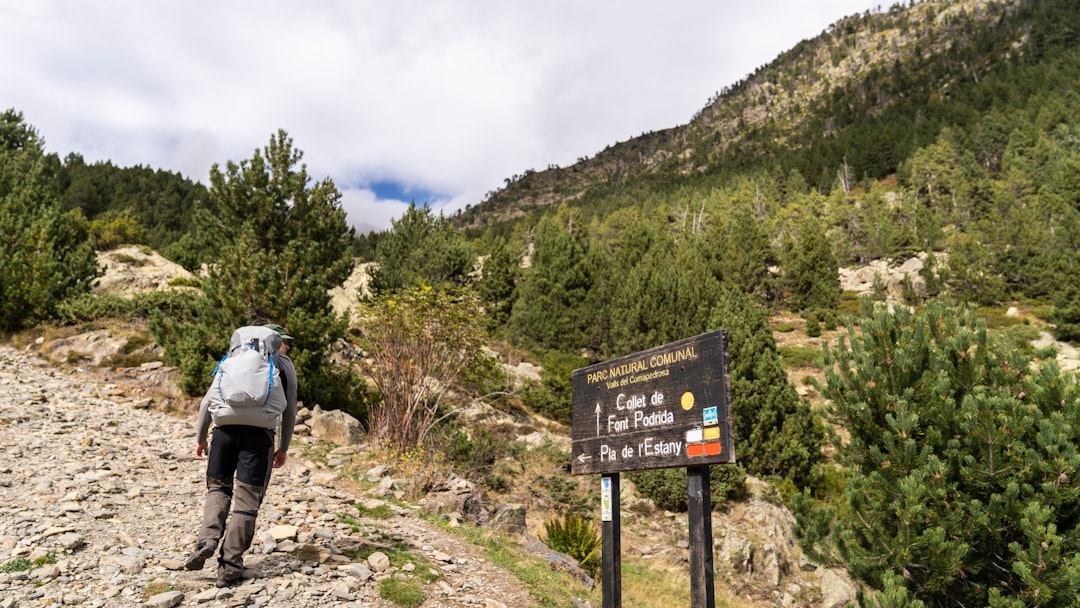 mountain pass steep trail spain - Camino de Santiago
